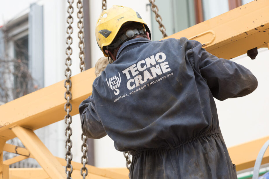 Publiredazione Tecno Crane