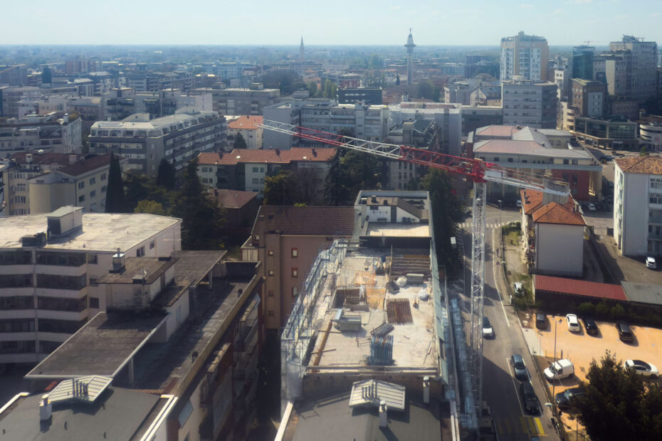 Le città cambiano e chi lavora in quota lo vede ogni giorno 1 img articolo citta cambiano